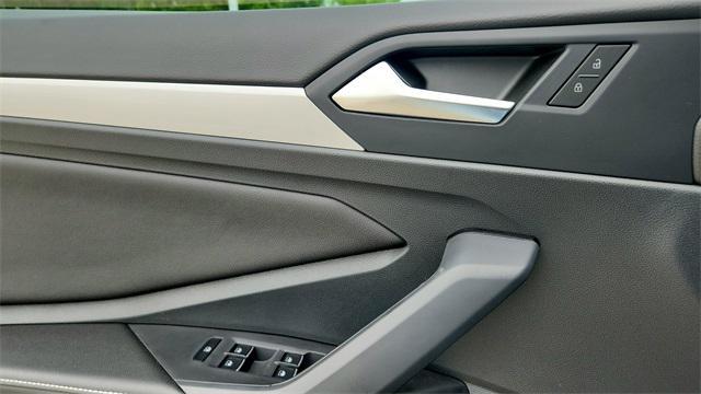 new 2025 Volkswagen Jetta car, priced at $23,999