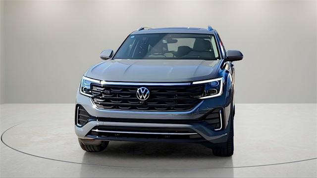 new 2025 Volkswagen Atlas car, priced at $54,348