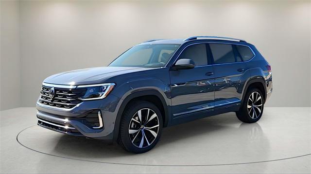 new 2025 Volkswagen Atlas car, priced at $54,348