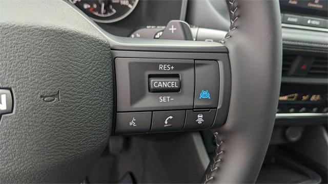 used 2025 Nissan Rogue car, priced at $25,999