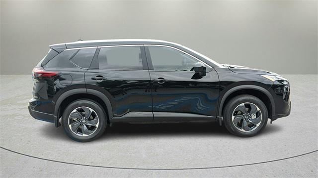 used 2025 Nissan Rogue car, priced at $25,999