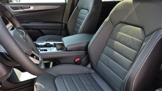 new 2026 Volkswagen Atlas Cross Sport car, priced at $52,871