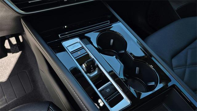 new 2026 Volkswagen Atlas car, priced at $48,181