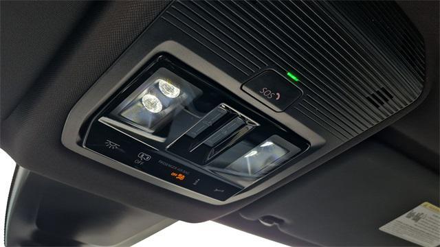 new 2026 Volkswagen Atlas Cross Sport car, priced at $47,651