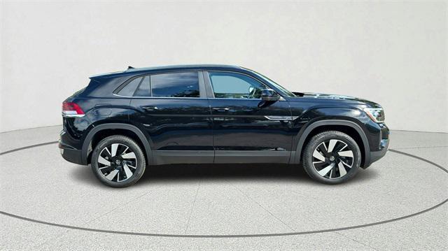 new 2026 Volkswagen Atlas Cross Sport car, priced at $47,651