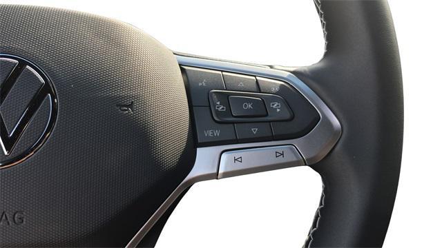 new 2026 Volkswagen Atlas Cross Sport car, priced at $47,651