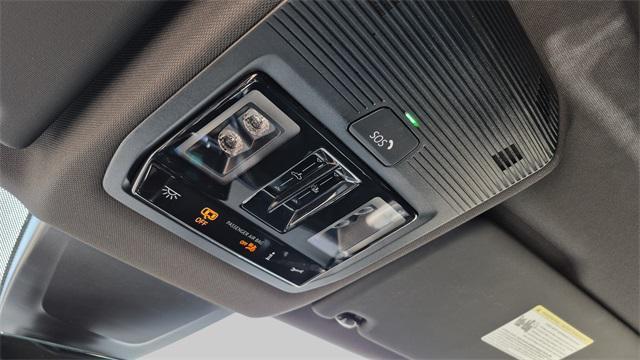 new 2025 Volkswagen Atlas Cross Sport car, priced at $52,346