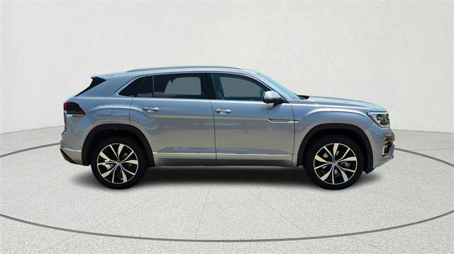 new 2025 Volkswagen Atlas Cross Sport car, priced at $52,346