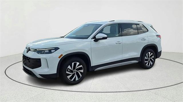 new 2025 Volkswagen Tiguan car, priced at $31,061