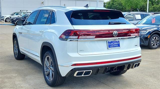 new 2024 Volkswagen Atlas Cross Sport car, priced at $47,196