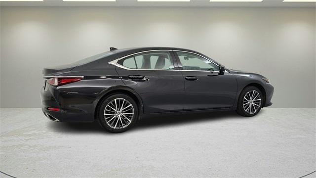used 2022 Lexus ES 350 car, priced at $29,740