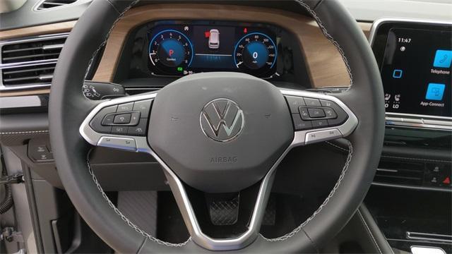 new 2024 Volkswagen Atlas car, priced at $41,848