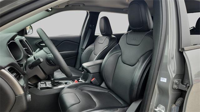 used 2022 Jeep Cherokee car, priced at $21,995