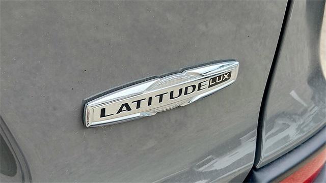 used 2022 Jeep Cherokee car, priced at $21,995