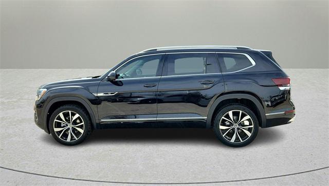 new 2025 Volkswagen Atlas car, priced at $50,699