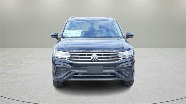 new 2024 Volkswagen Tiguan car, priced at $30,437