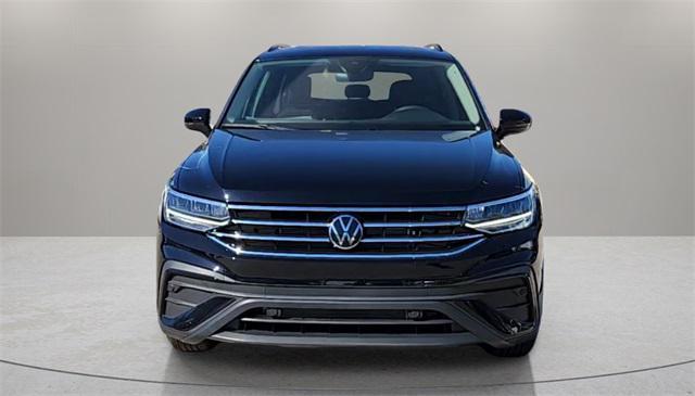 new 2024 Volkswagen Tiguan car, priced at $27,967