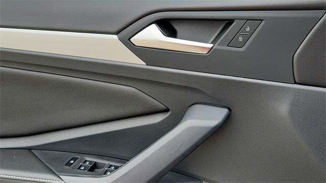 new 2025 Volkswagen Jetta car, priced at $23,999