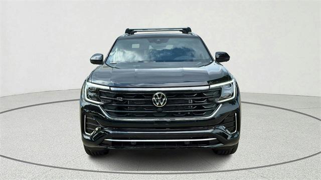 new 2026 Volkswagen Atlas Cross Sport car, priced at $55,931