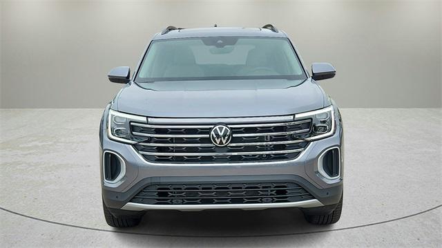 new 2025 Volkswagen Atlas car, priced at $41,499