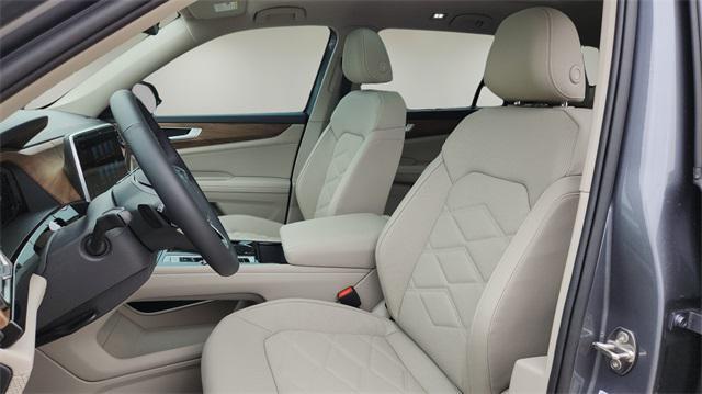 new 2025 Volkswagen Atlas car, priced at $41,499