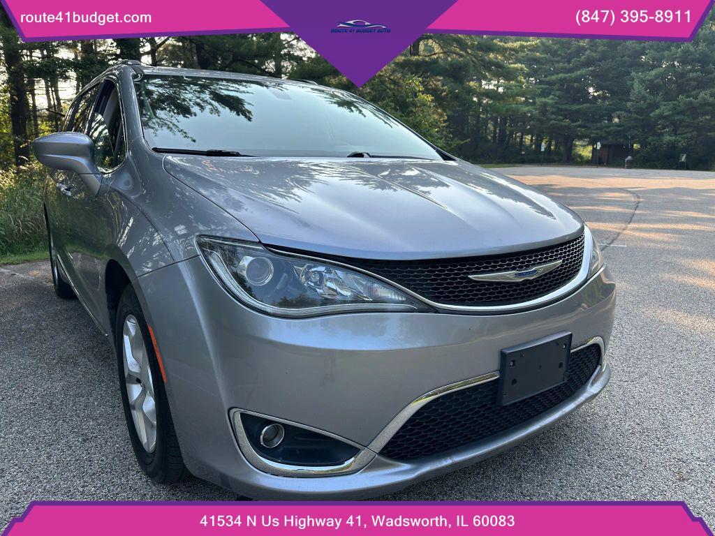 used 2017 Chrysler Pacifica car, priced at $12,996