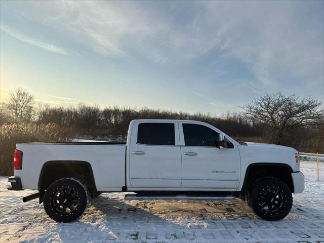 used 2016 GMC Sierra 2500 car, priced at $34,999