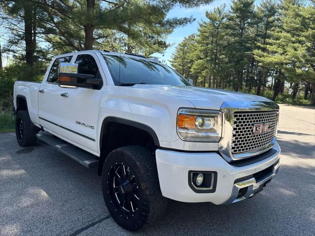 used 2016 GMC Sierra 2500 car, priced at $34,999