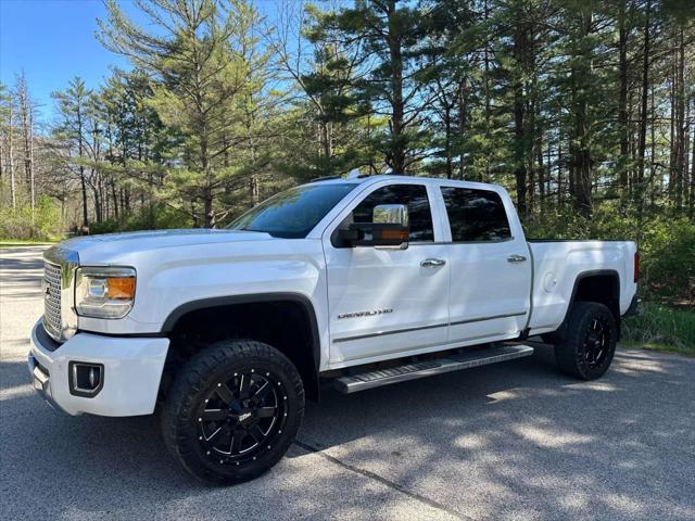 used 2016 GMC Sierra 2500 car, priced at $34,999