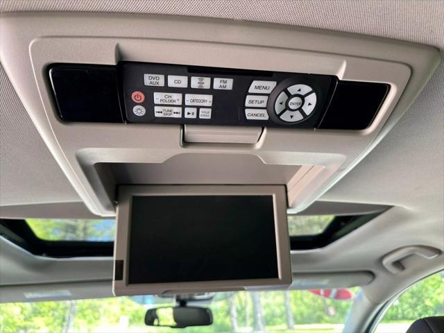 used 2017 Honda Odyssey car, priced at $15,996