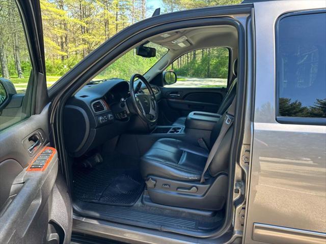 used 2014 GMC Yukon car, priced at $13,988
