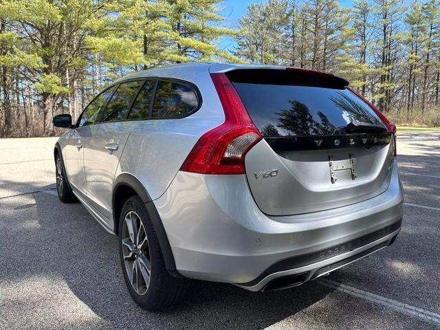 used 2015 Volvo V60 Cross Country car, priced at $11,891