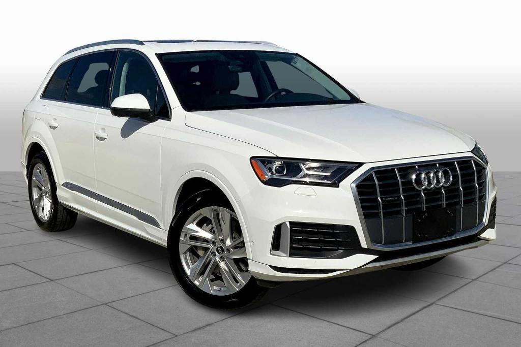 used 2021 Audi Q7 car, priced at $26,999