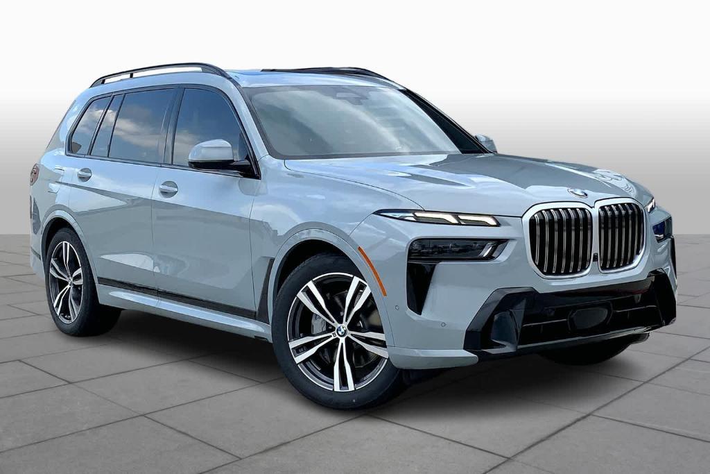 new 2025 BMW X7 car, priced at $97,120