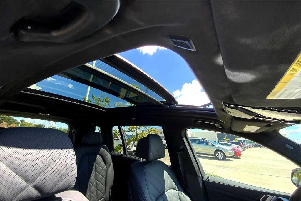 used 2025 BMW X7 car, priced at $72,988