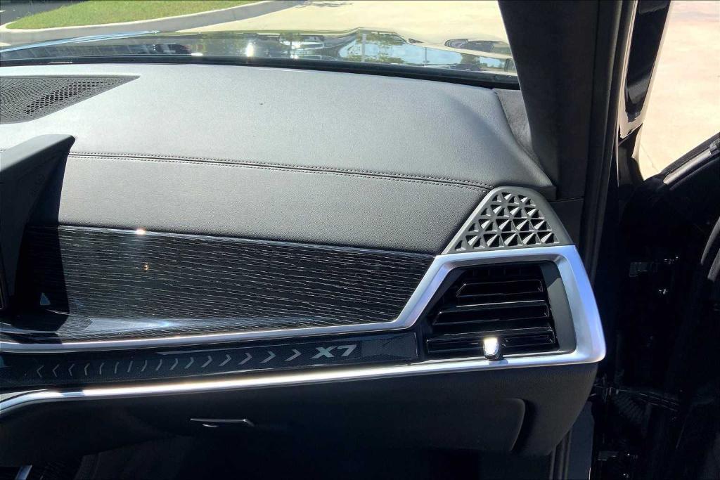 used 2025 BMW X7 car, priced at $72,988
