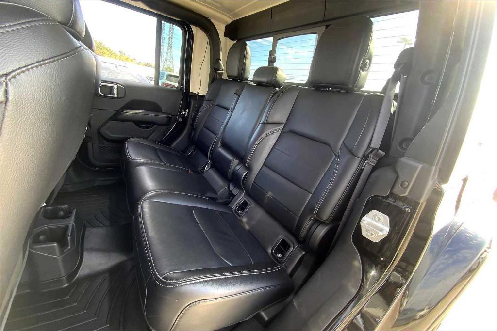 used 2022 Jeep Gladiator car, priced at $31,999