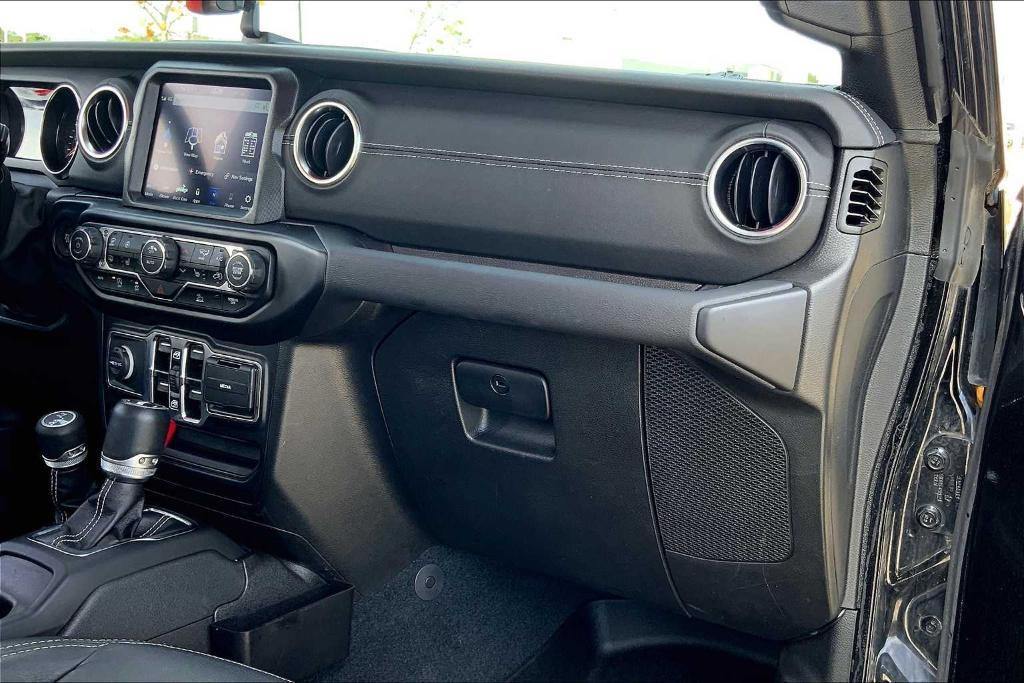 used 2022 Jeep Gladiator car, priced at $31,999