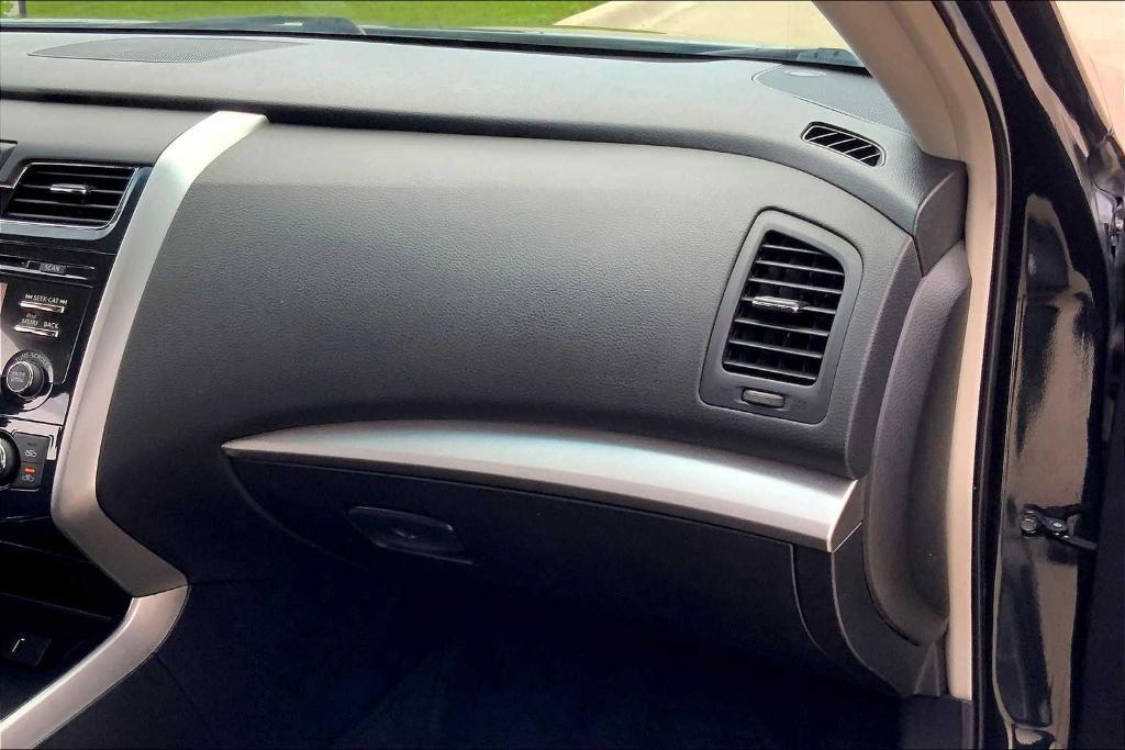 used 2013 Nissan Altima car, priced at $7,999