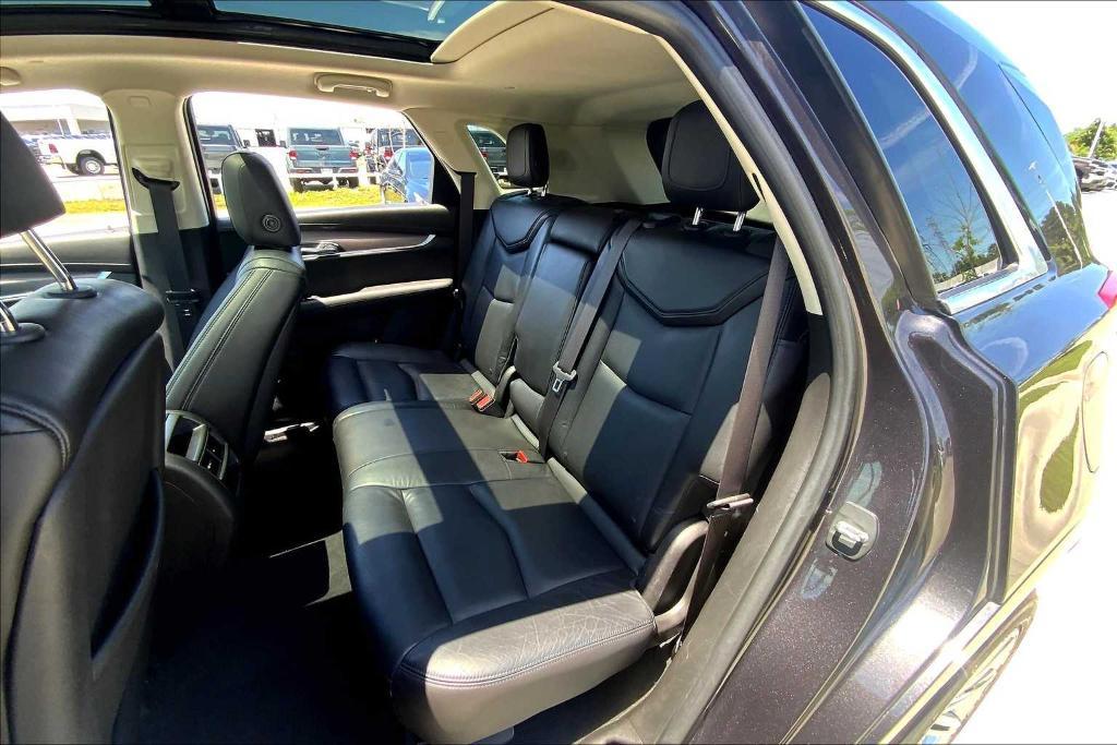 used 2017 Cadillac XT5 car, priced at $11,600