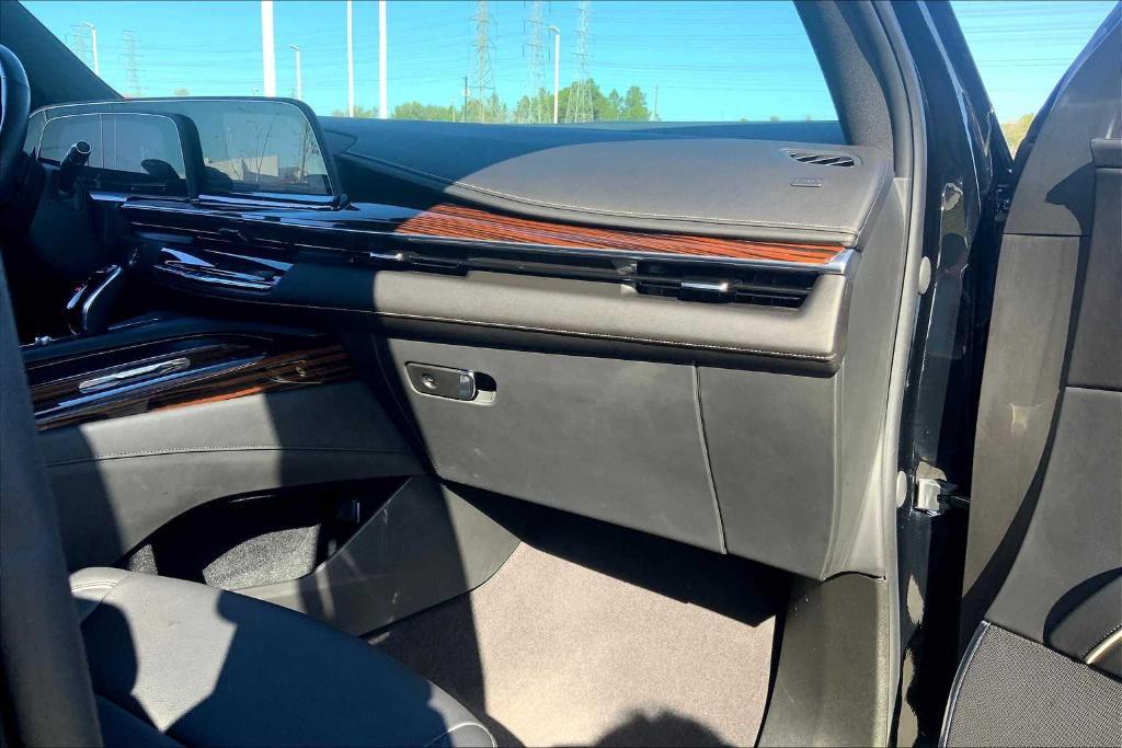 used 2022 Cadillac Escalade car, priced at $63,988