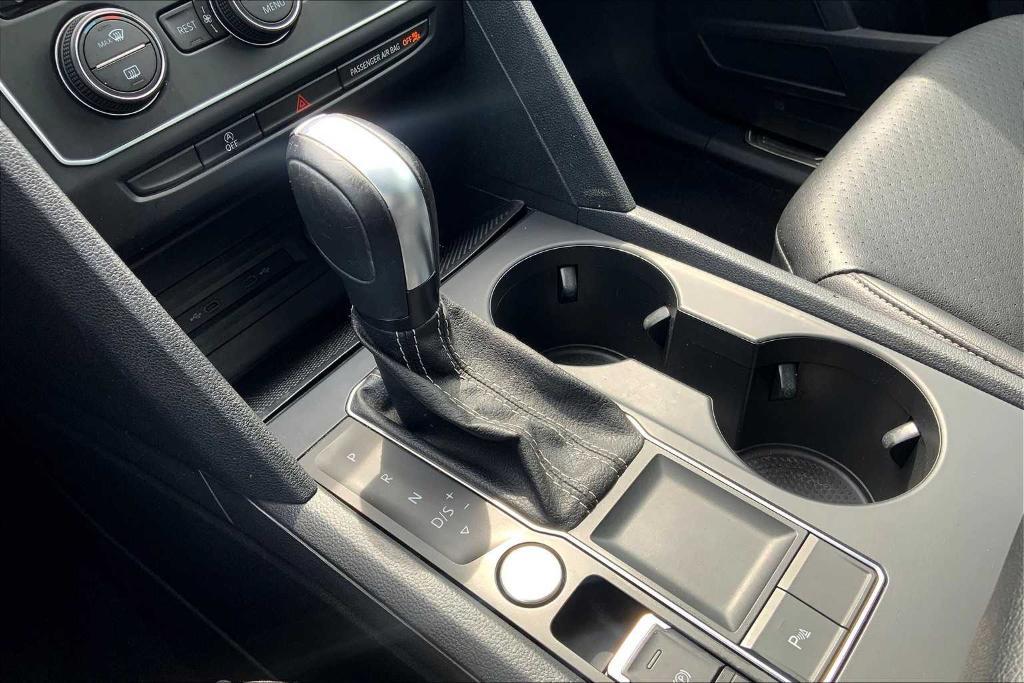 used 2021 Volkswagen Atlas car, priced at $21,988