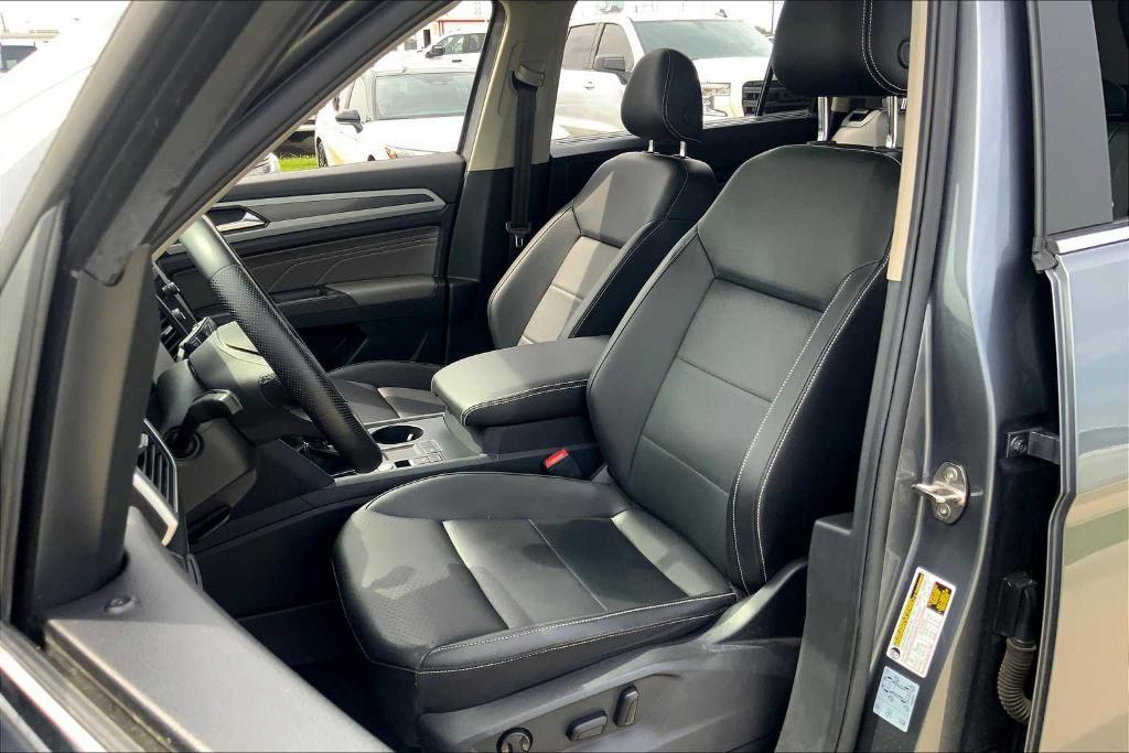 used 2021 Volkswagen Atlas car, priced at $21,988
