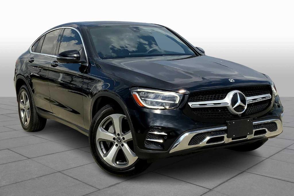 used 2020 Mercedes-Benz GLC 300 car, priced at $32,900