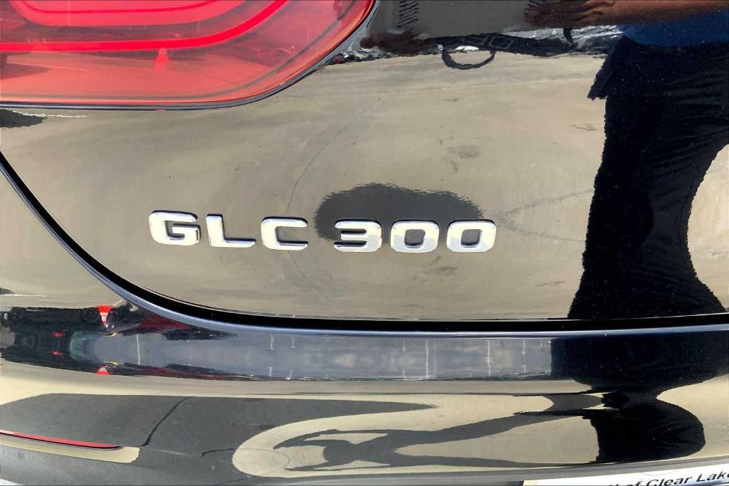 used 2020 Mercedes-Benz GLC 300 car, priced at $32,900