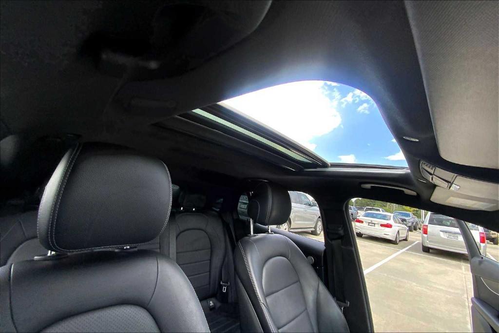 used 2020 Mercedes-Benz GLC 300 car, priced at $32,900