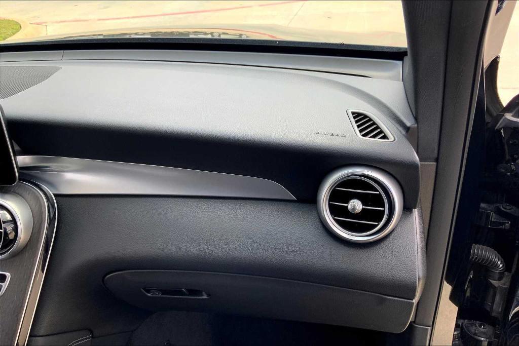 used 2020 Mercedes-Benz GLC 300 car, priced at $32,900