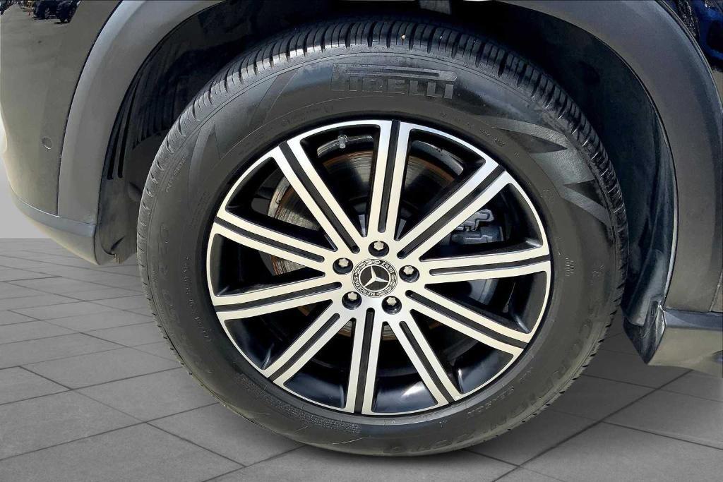 used 2024 Mercedes-Benz GLE 450 car, priced at $56,999