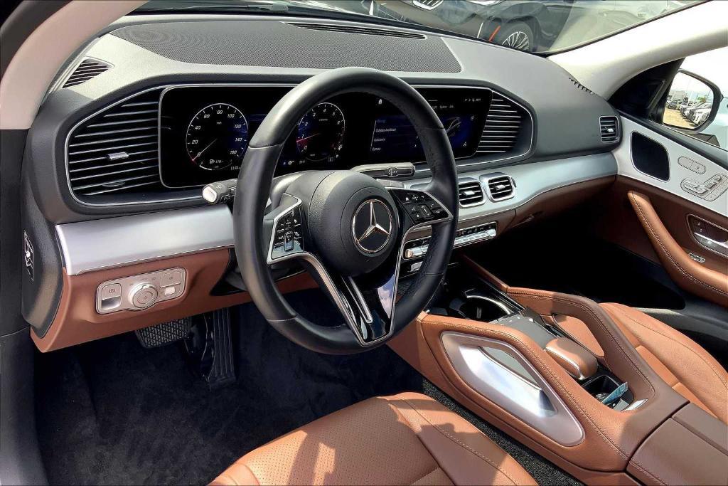 used 2024 Mercedes-Benz GLE 450 car, priced at $56,999
