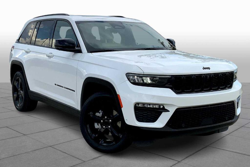 used 2023 Jeep Grand Cherokee car, priced at $28,900